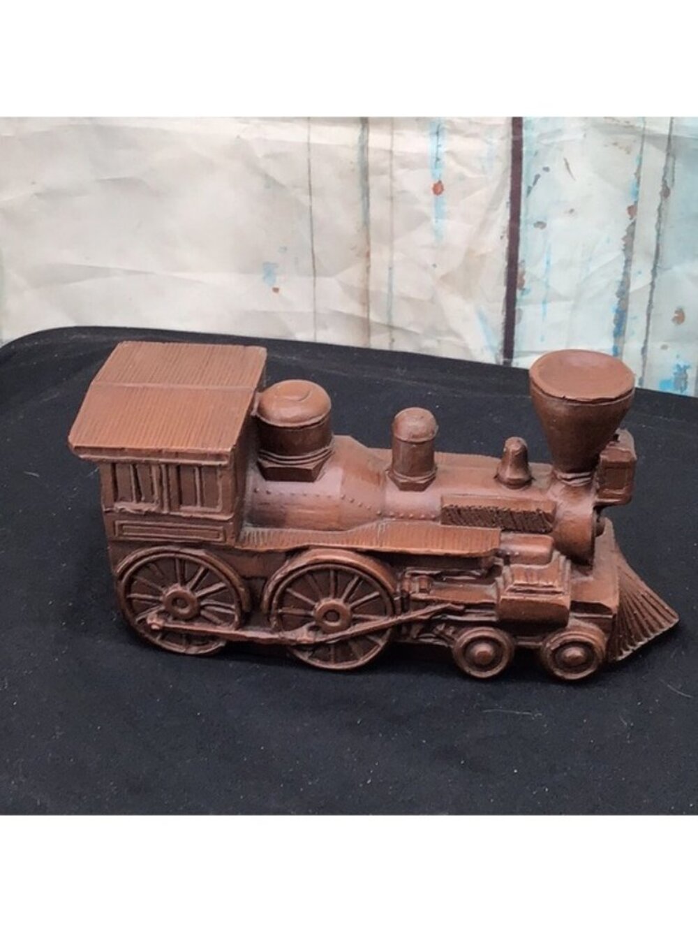 Red Mill Manufacturing Vintage Locomotive Figurine Crushed Pecan Shell Resin 6"